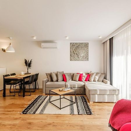Rezydencja Ornak 5 - Stylowe Apartamenty Z Balkonami I Jacuzzi, 5 Min Pieszo Do Krupowek, Izby Podhalanskie Закопане Екстер'єр фото