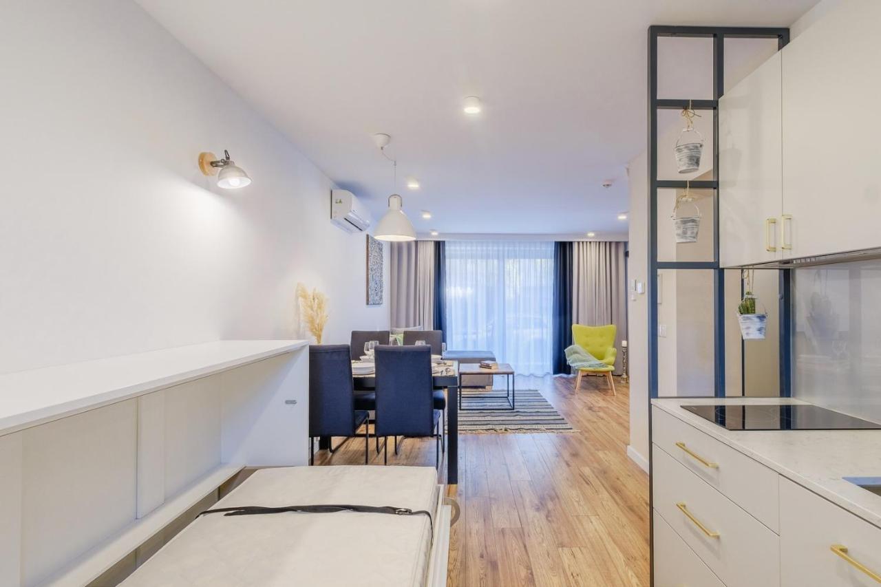 Rezydencja Ornak 5 - Stylowe Apartamenty Z Balkonami I Jacuzzi, 5 Min Pieszo Do Krupowek, Izby Podhalanskie Закопане Екстер'єр фото