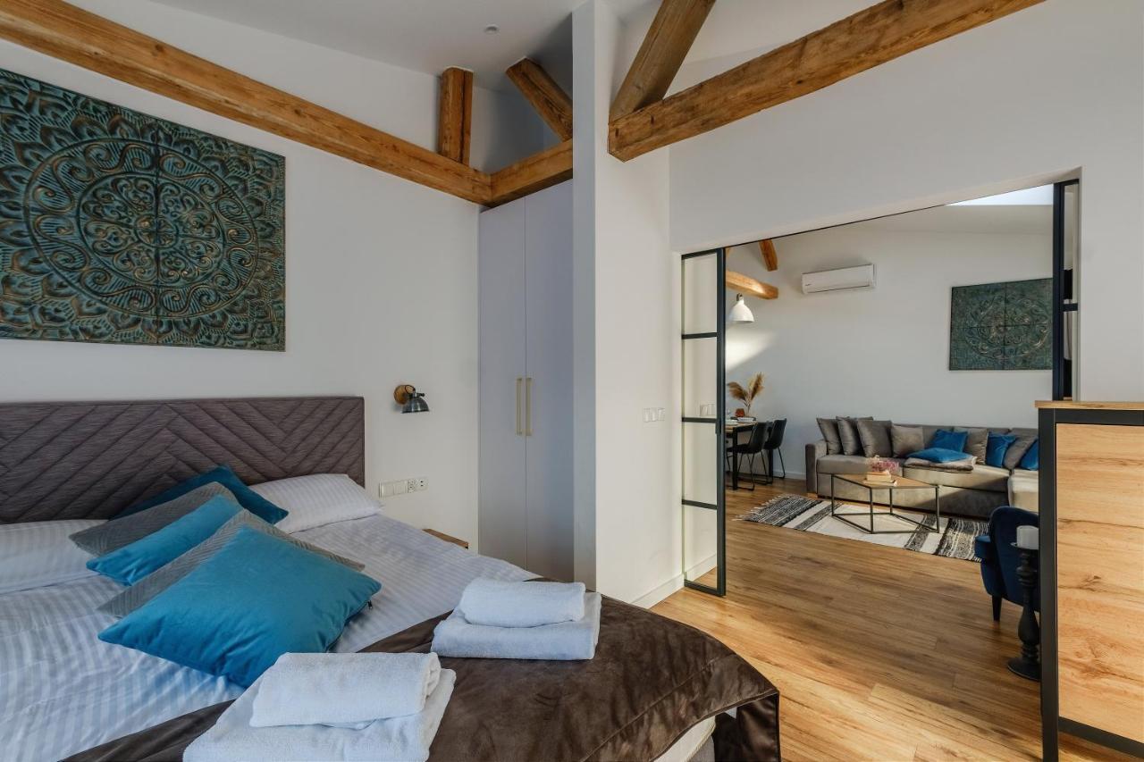 Rezydencja Ornak 5 - Stylowe Apartamenty Z Balkonami I Jacuzzi, 5 Min Pieszo Do Krupowek, Izby Podhalanskie Закопане Екстер'єр фото