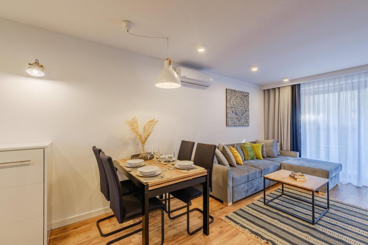 Rezydencja Ornak 5 - Stylowe Apartamenty Z Balkonami I Jacuzzi, 5 Min Pieszo Do Krupowek, Izby Podhalanskie Закопане Екстер'єр фото